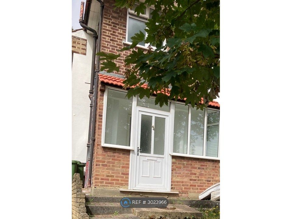 Property photo 1 of 28