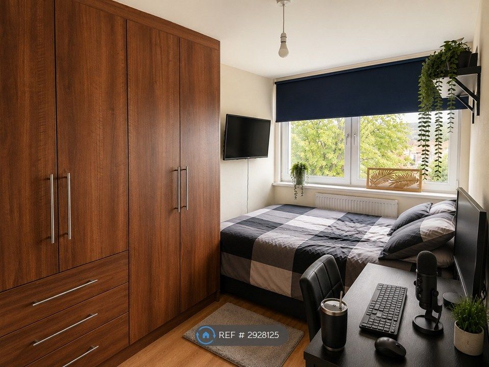 Property photo 2 of 5