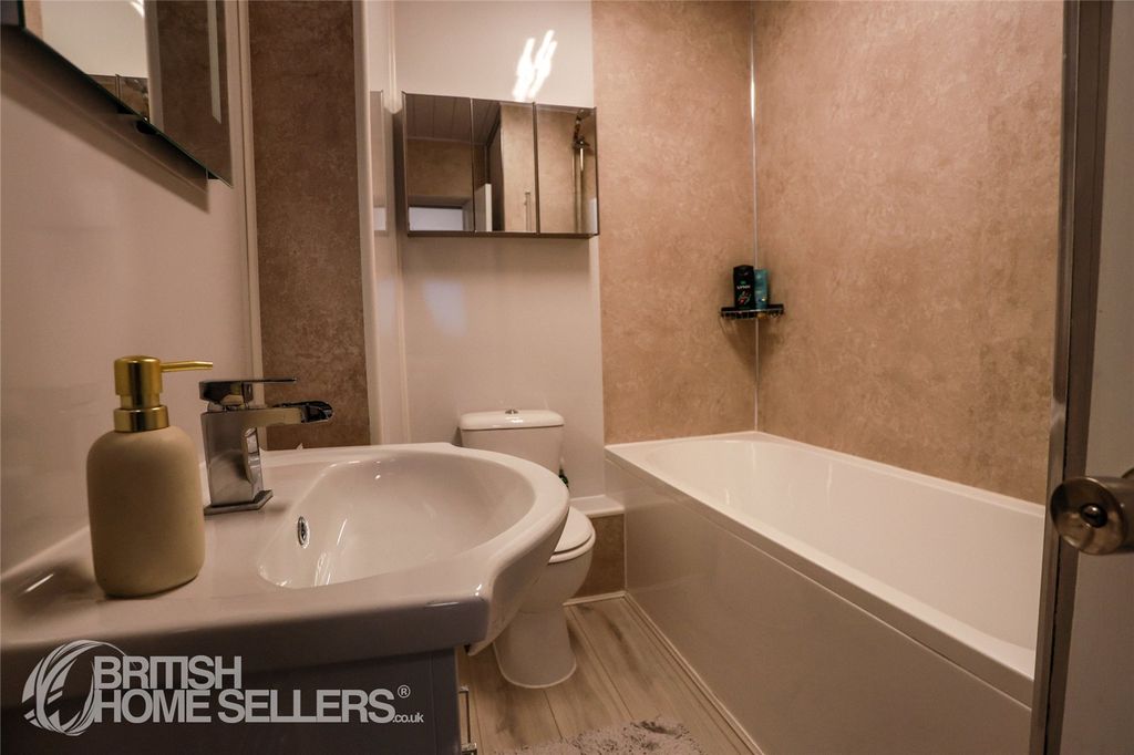 Additional image 11 of 2 bed flat for saleSouth Coast Road, Peacehaven, East Sussex BN10