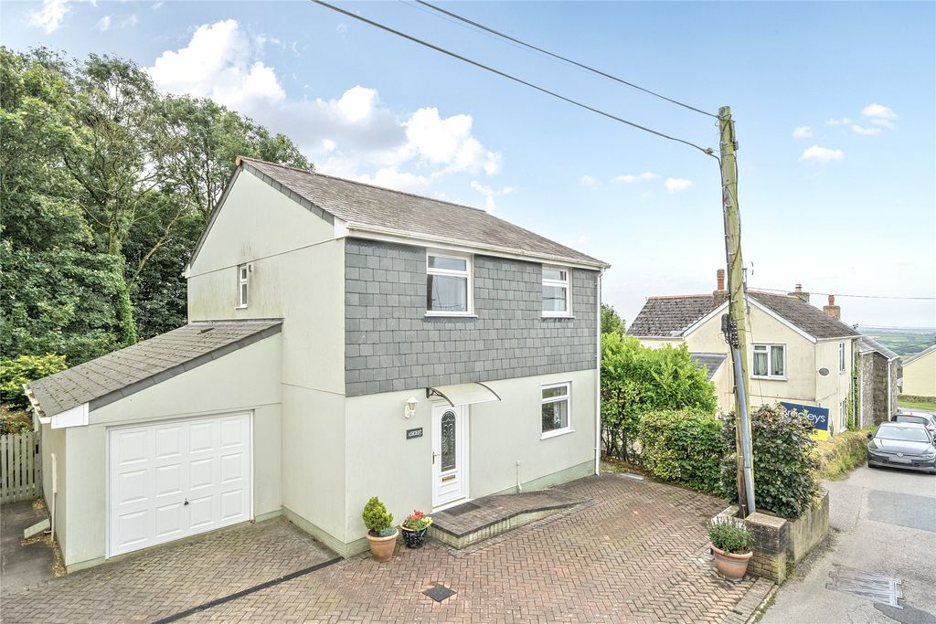 Property photo 1 of 19 1 - Picture No. 22