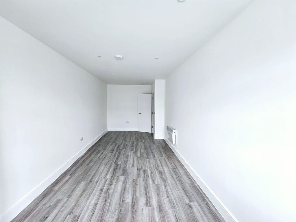 Property photo 3 of 8 Living Room