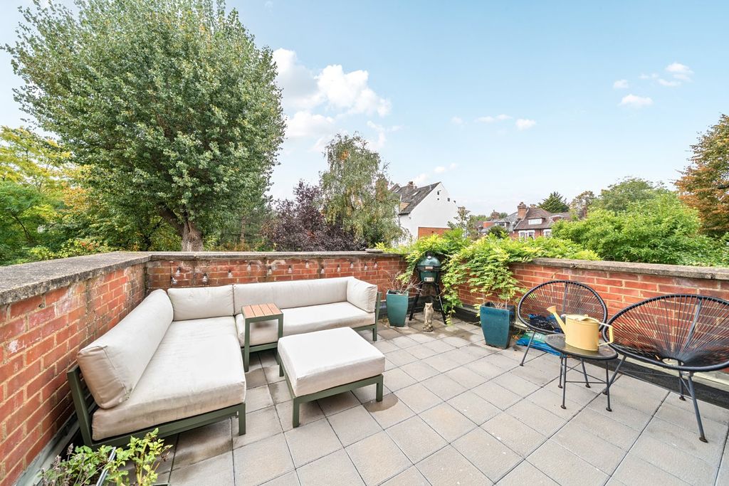 Property photo 3 of 15 Picture No. 05