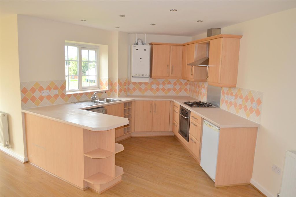 Property photo 2 of 12 Kitchen Area.Jpg