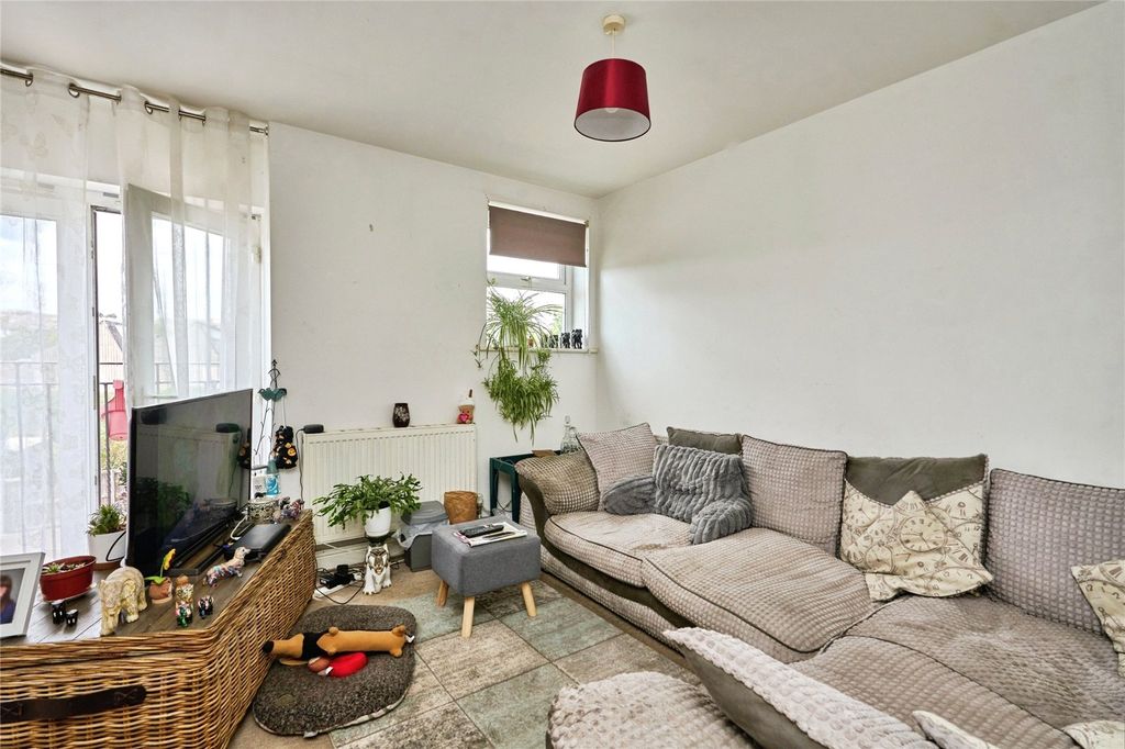 Property photo 2 of 9 Picture No. 07