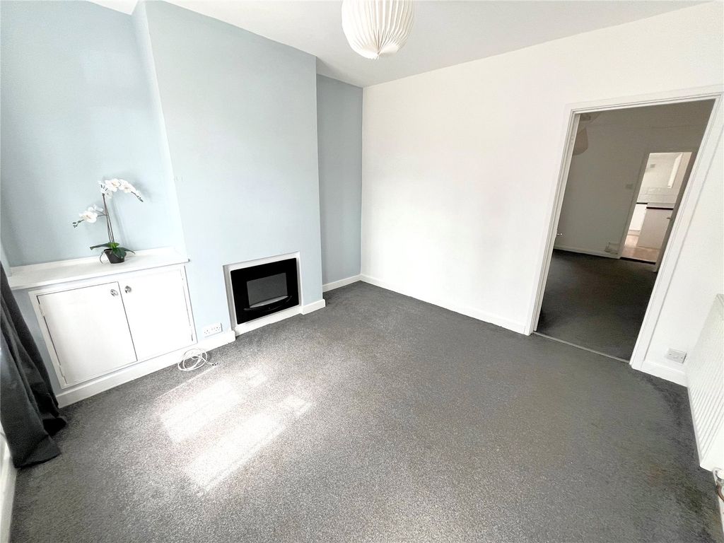 Property photo 3 of 13 Picture No. 43