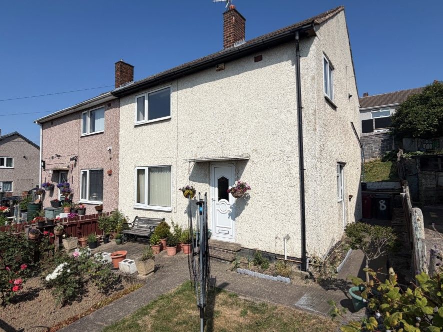 Property photo 1 of 11