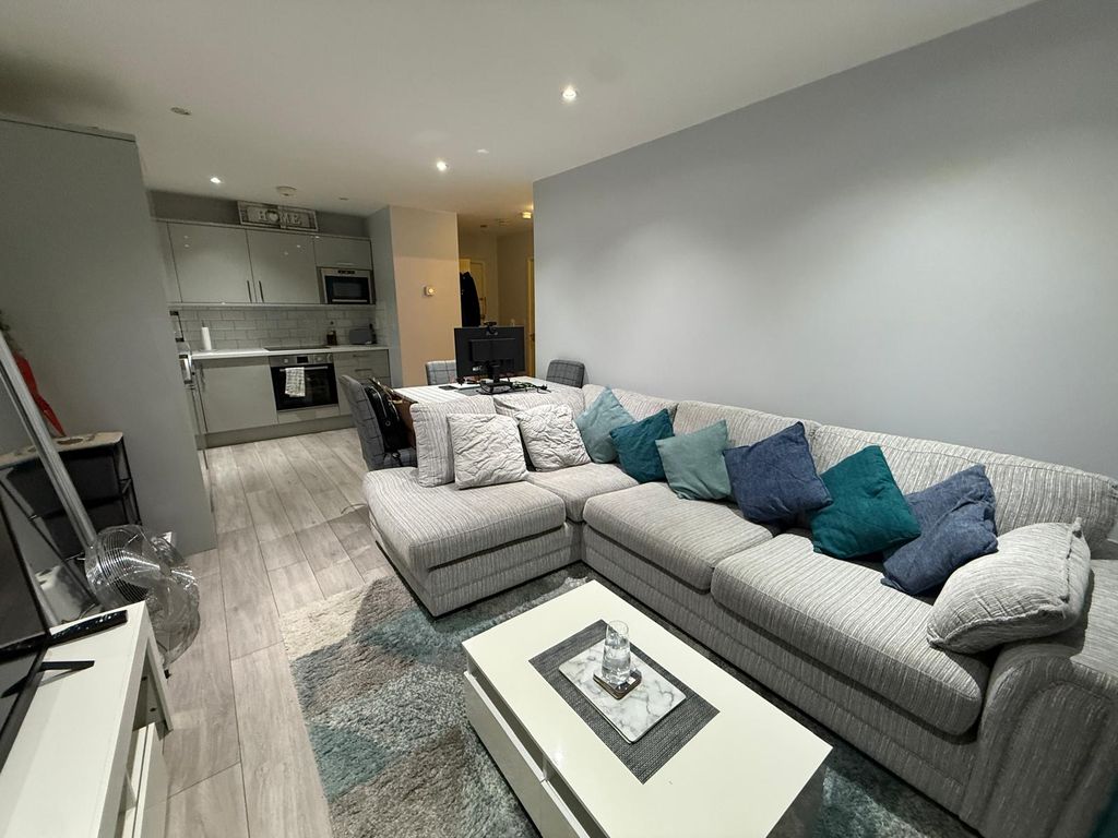 Property photo 2 of 10 Gallery