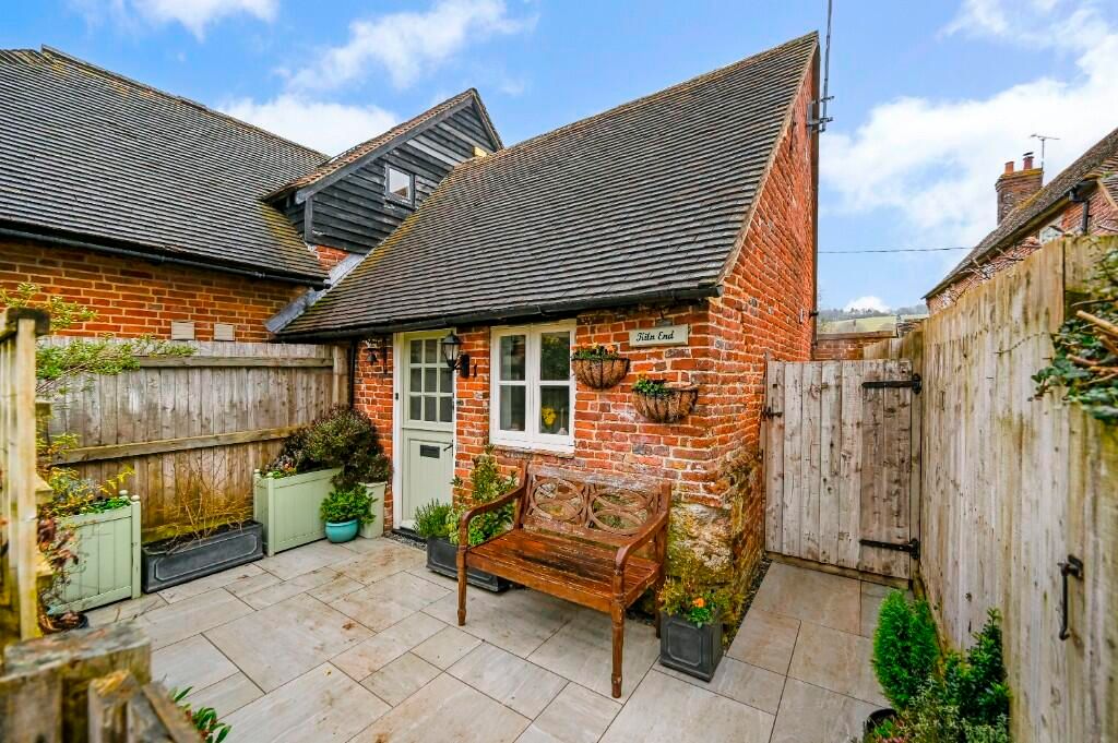 Property photo 1 of 33