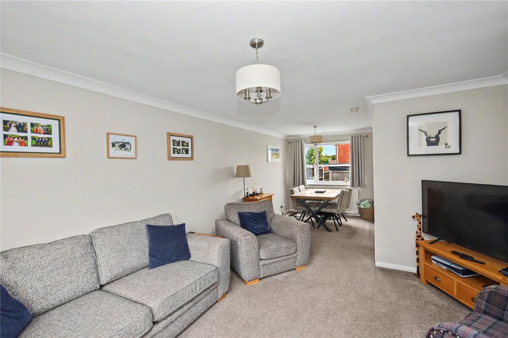 Property photo 2 of 12 Picture No. 02