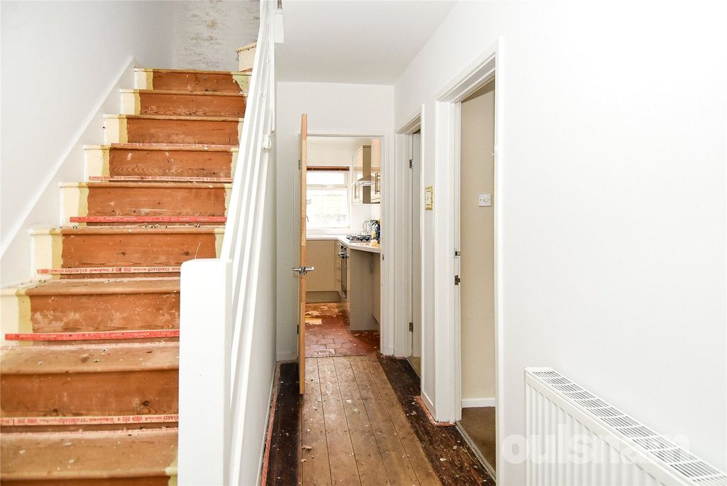 Property photo 2 of 16 Picture No. 04