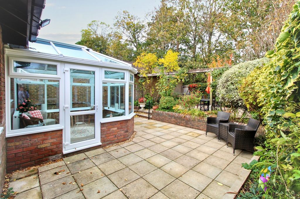 Property photo 3 of 15