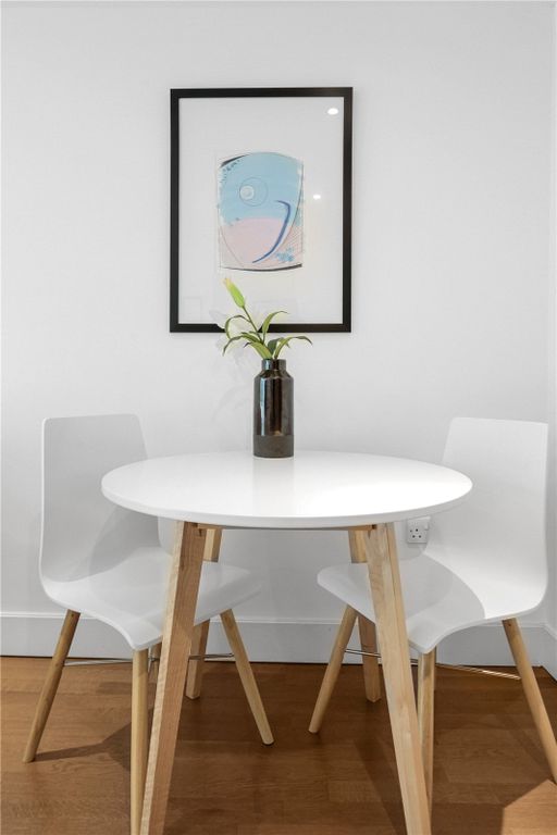 Property photo 3 of 13 Picture No. 14