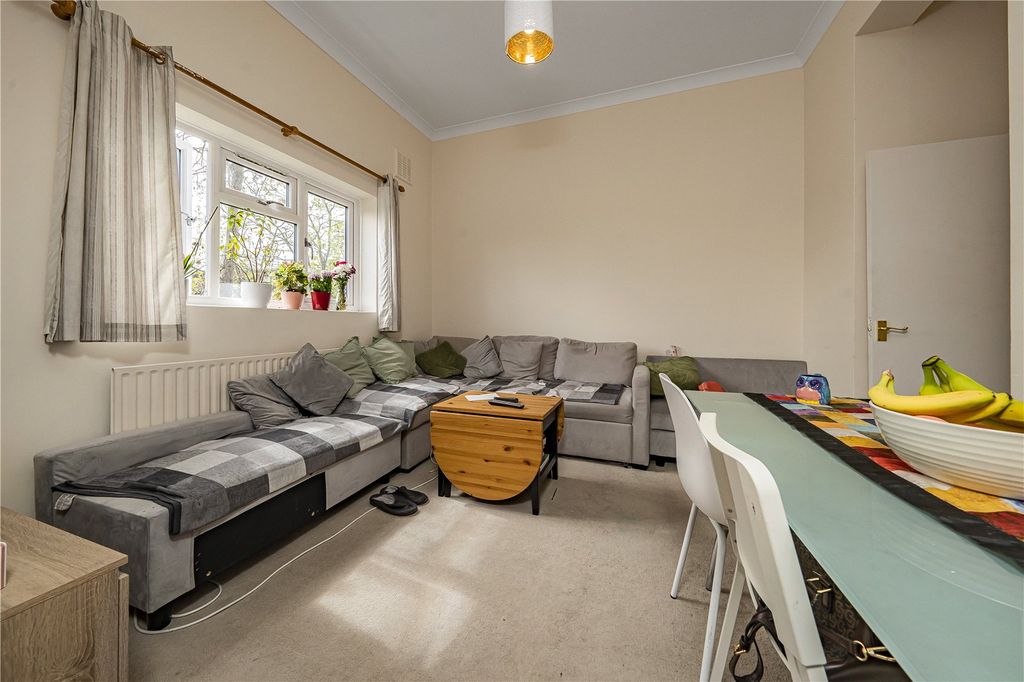 Property photo 3 of 9 Picture No. 10