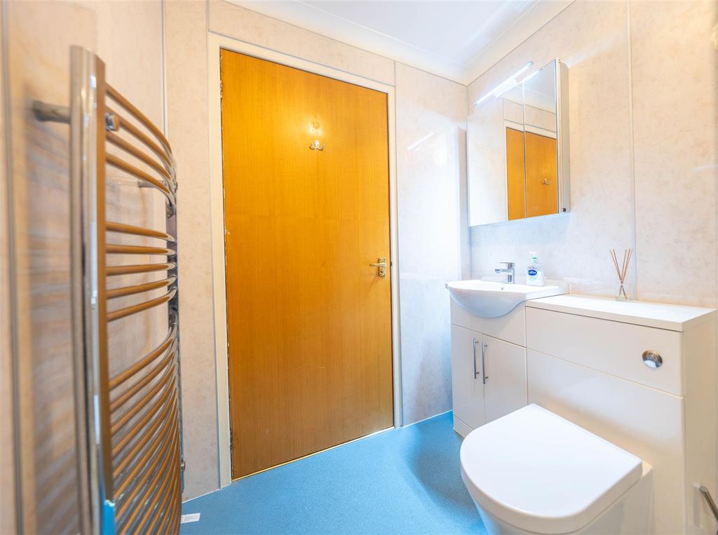 Additional image 12 of 2 bed flat for saleWindsor Terrace, Perth PH2