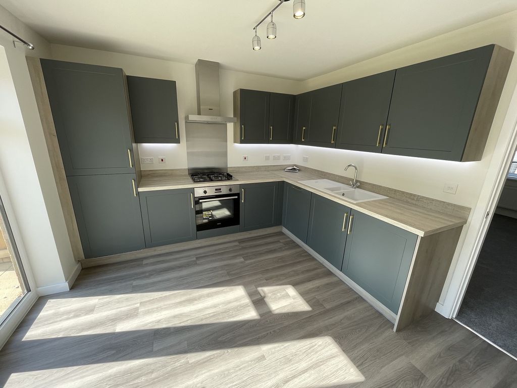 Property photo 2 of 12 Not Specified