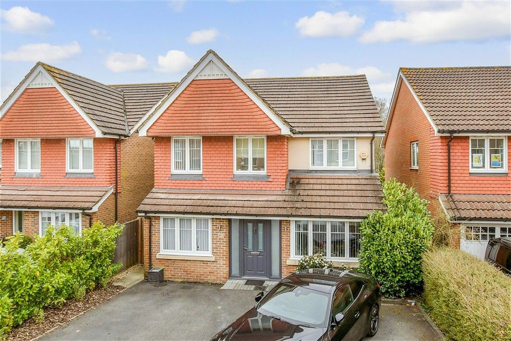 Property photo 1 of 19 External (Web)