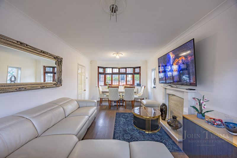 Property photo 3 of 17 Photo 22