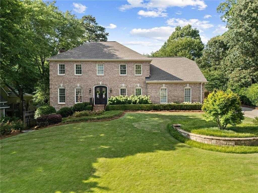 Property photo 1 of 31