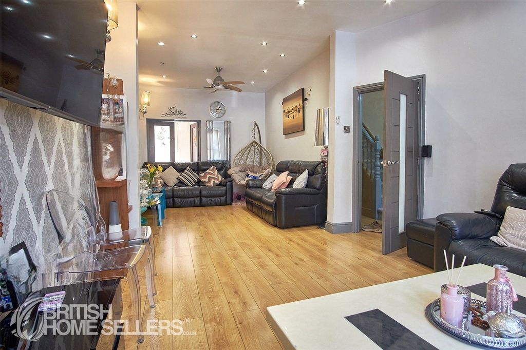 Property photo 1 of 16 Picture No. 26