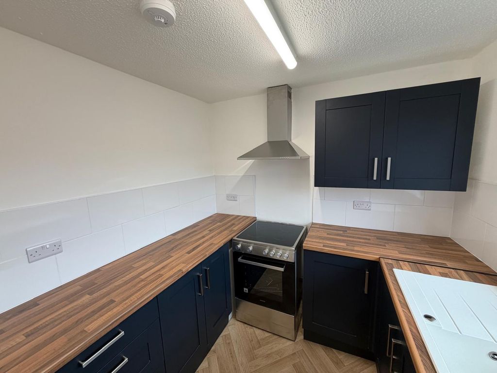 Property photo 2 of 14 Photo-2025-11-06-09-55-18 (5) - Copy