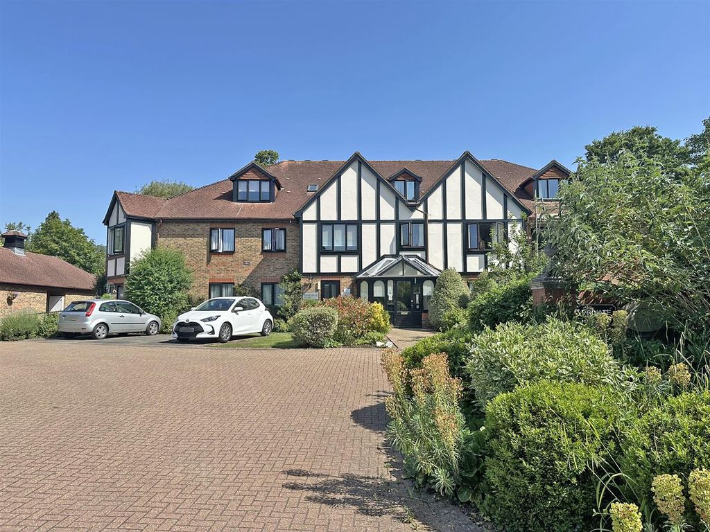 Property photo 1 of 10