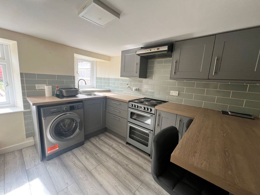 Property photo 2 of 7 Image 2