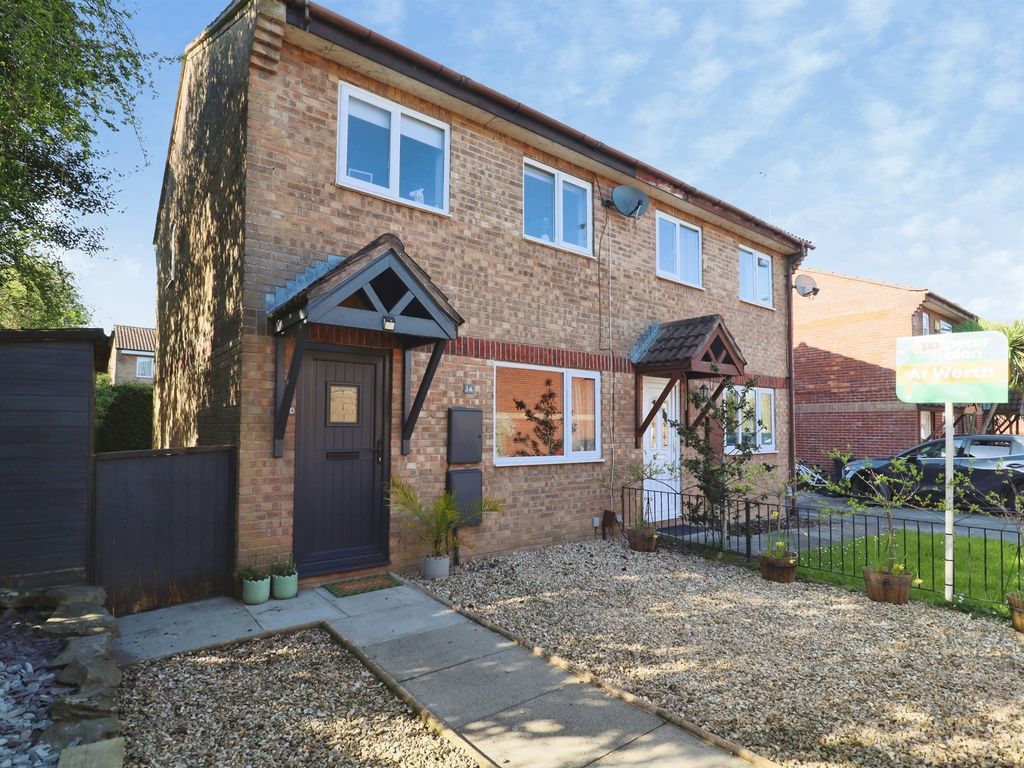 Property photo 1 of 16