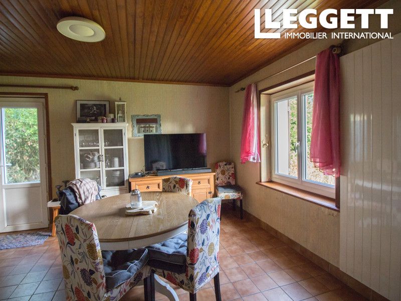 Property photo 2 of 10