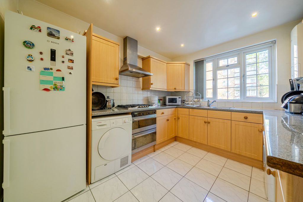 Property photo 2 of 22 1453626-8-69F4De0...