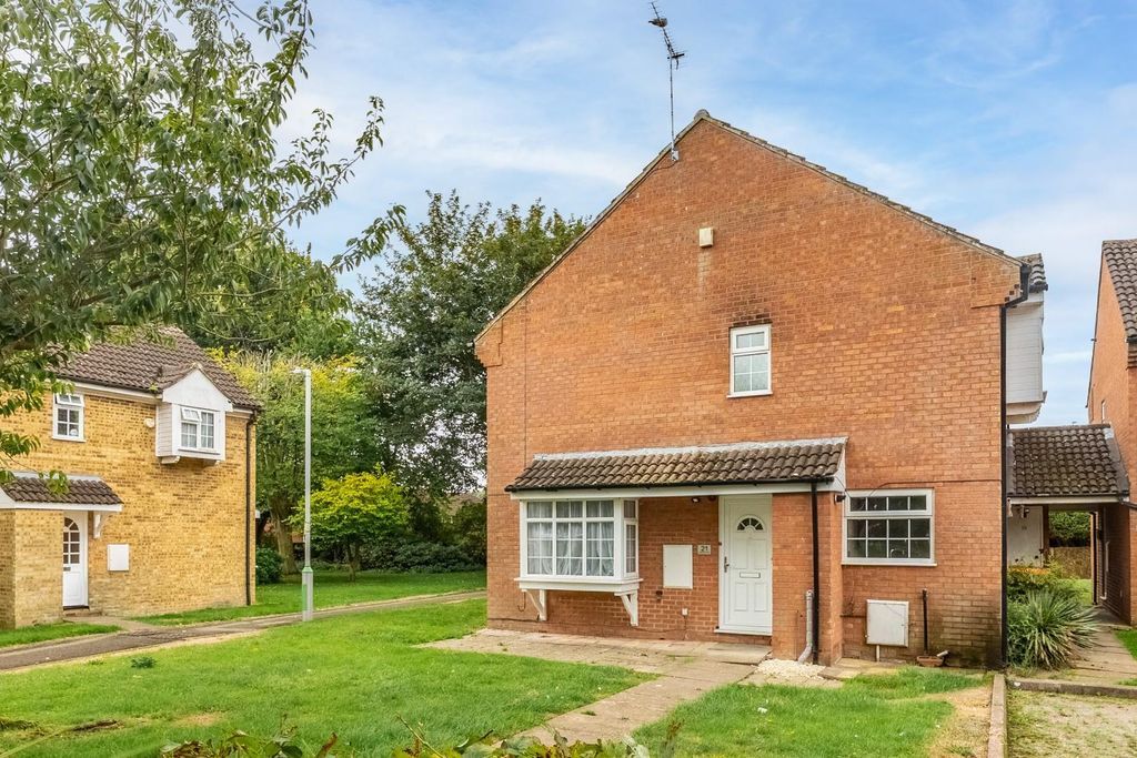 Property photo 1 of 8