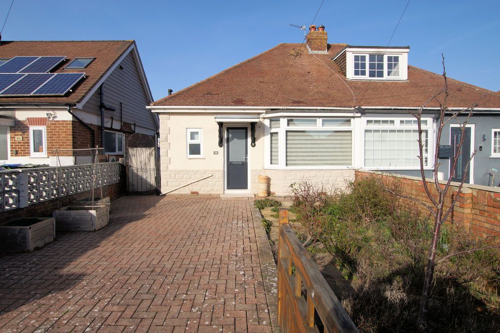 Property photo 1 of 13 Front