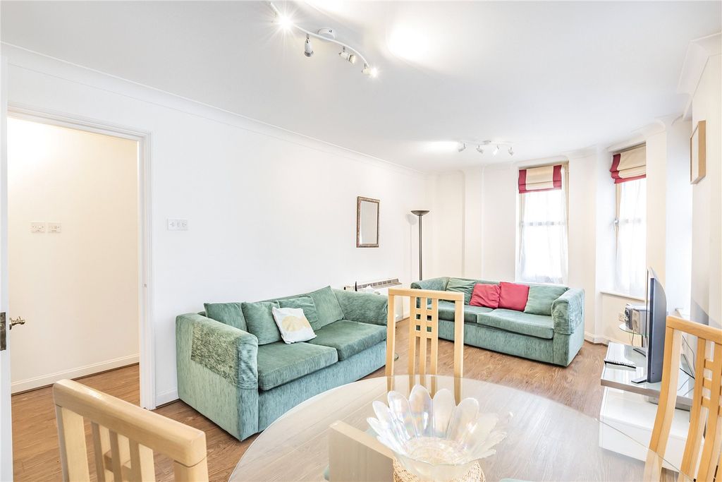 Property photo 2 of 12 Picture No. 03