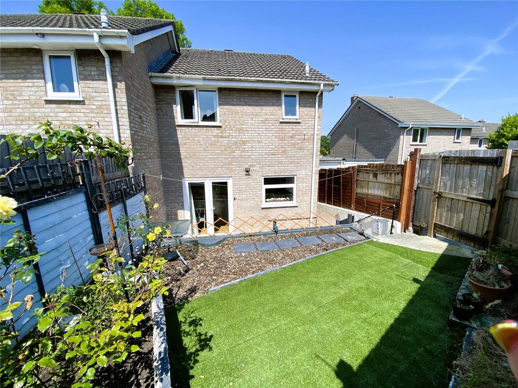 Property photo 1 of 14 Picture No. 17