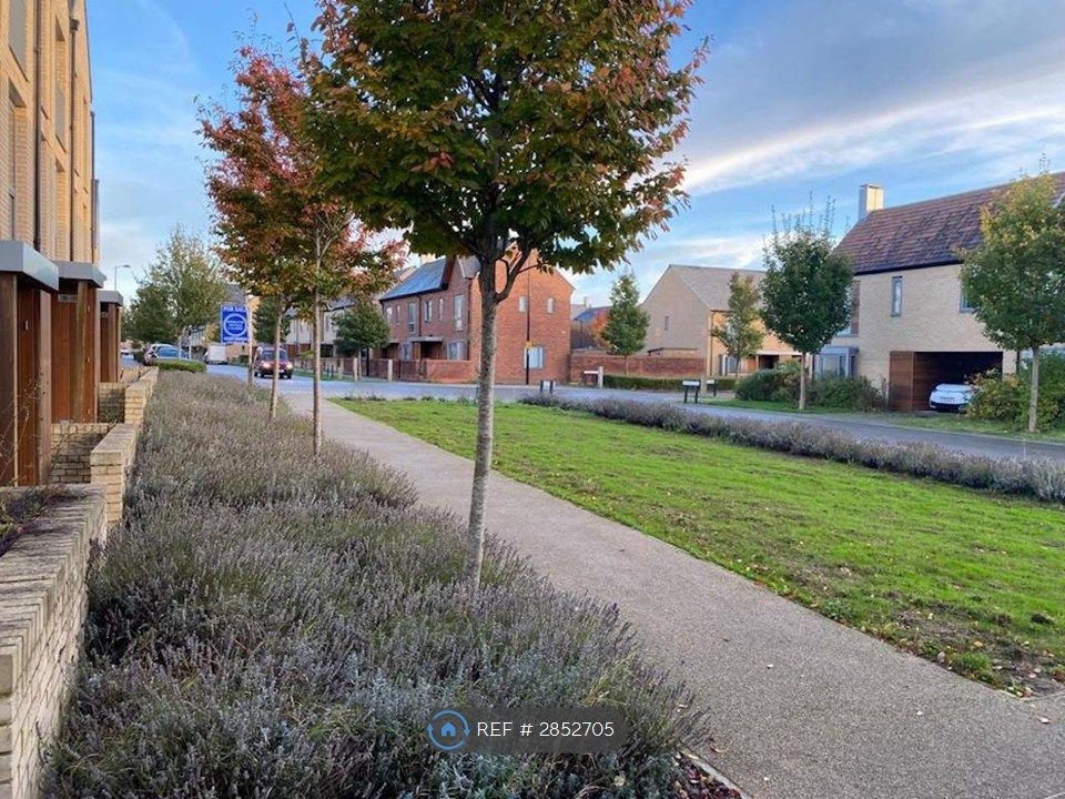 Property photo 1 of 33