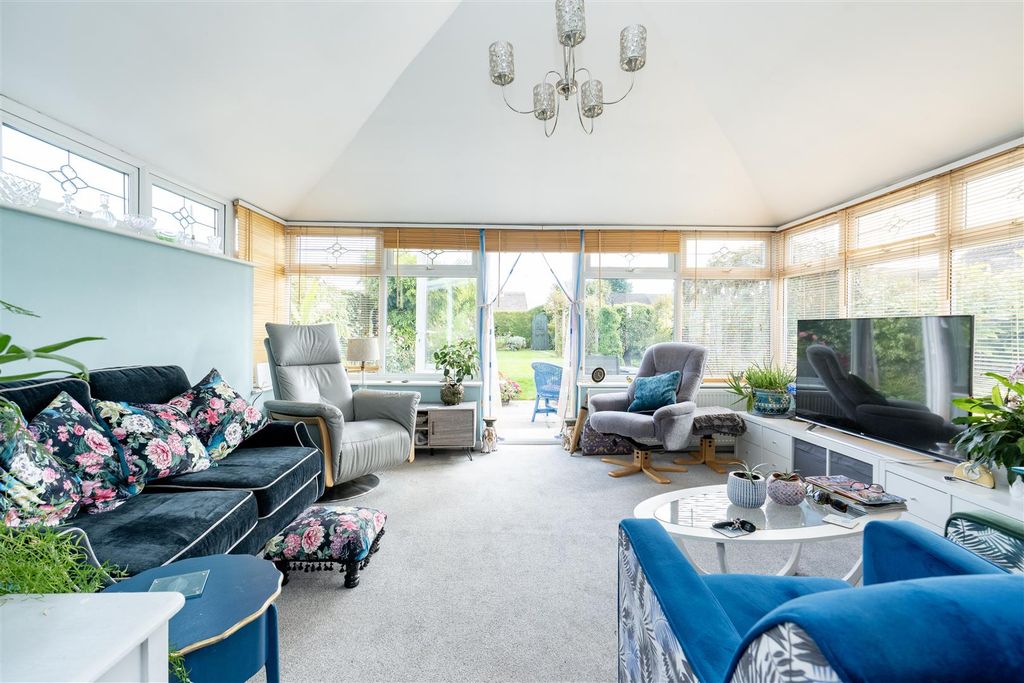 Property photo 3 of 34 Dsc01205.Jpg