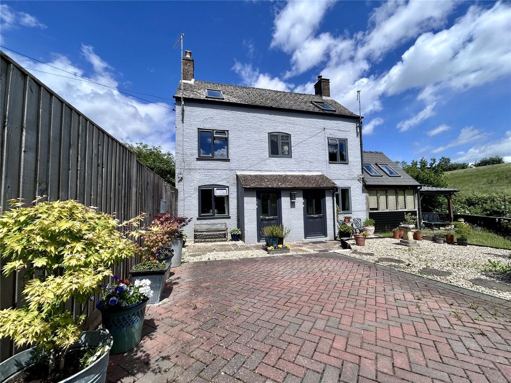Property photo 1 of 15 Picture No. 05
