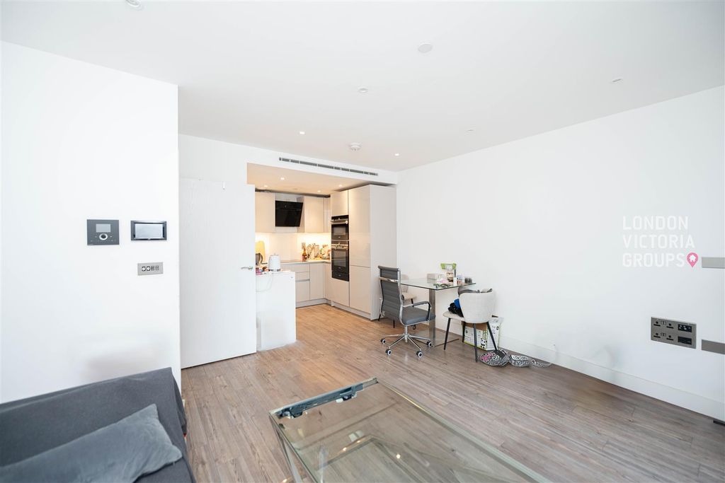 Property photo 2 of 20 1-1057.Jpg