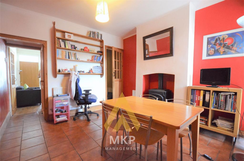 Property photo 3 of 14 3.Png
