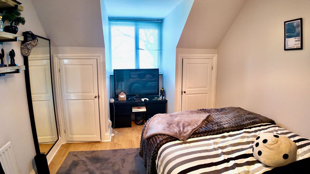 Additional image 26 of 5 bed detached house for saleDarren Ddu Road, Ynysybwl CF37