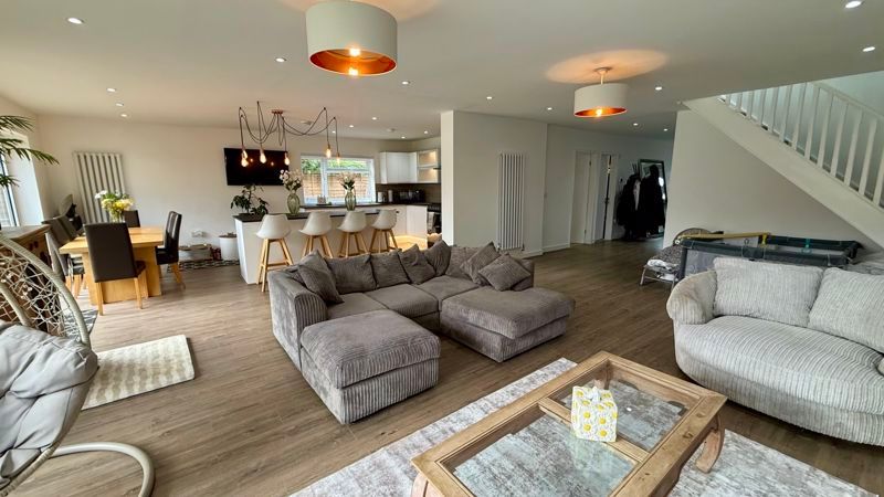 Property photo 1 of 20 Kitchen/Living Area