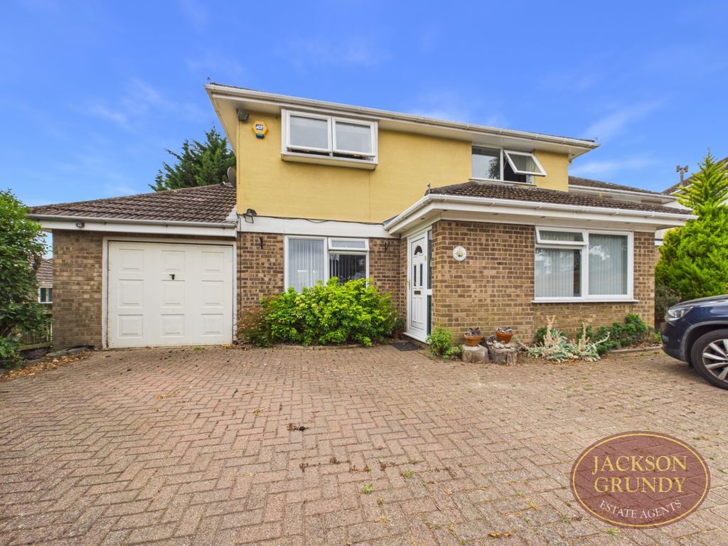 Property photo 1 of 12 Harmans Way