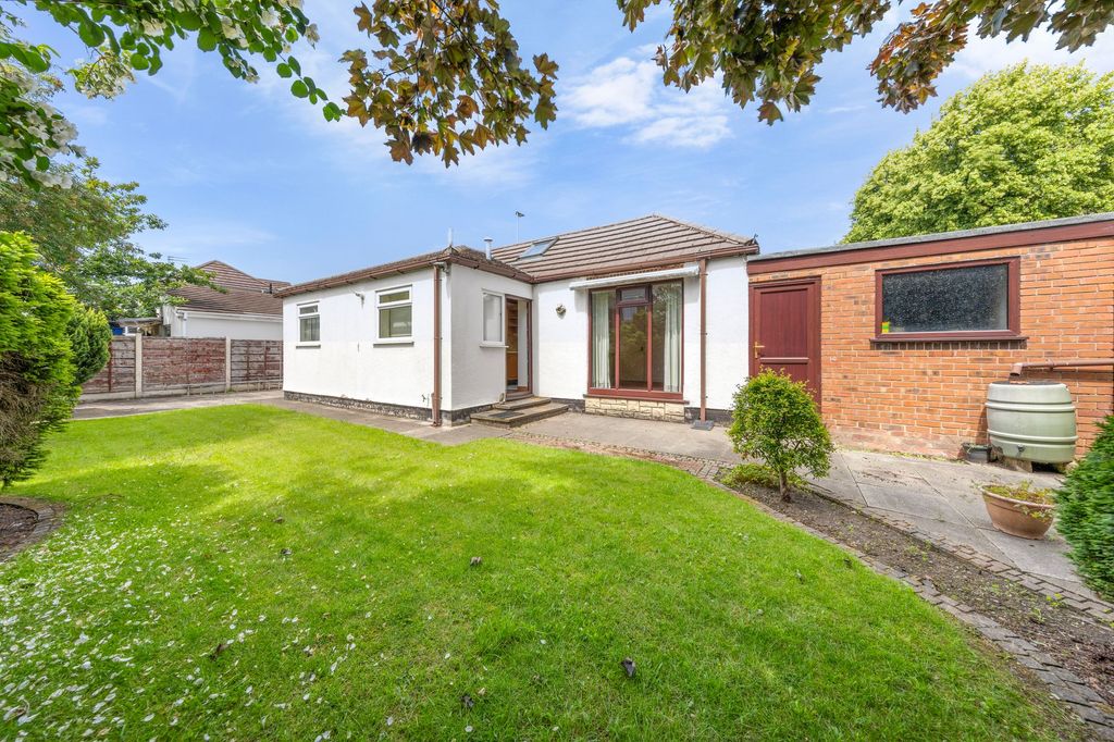 Property photo 2 of 18