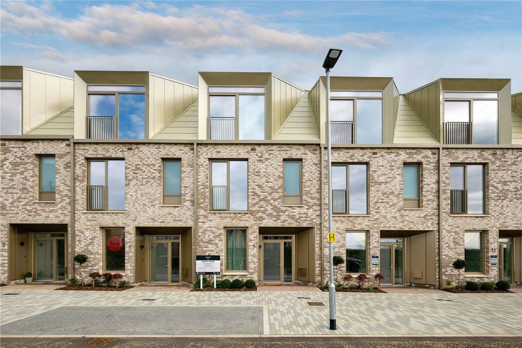 Property photo 1 of 16 Athena