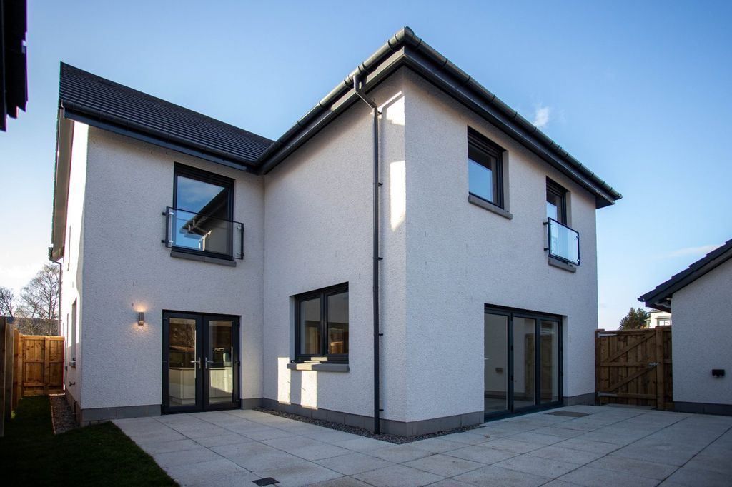 Property photo 3 of 12 Plot 34