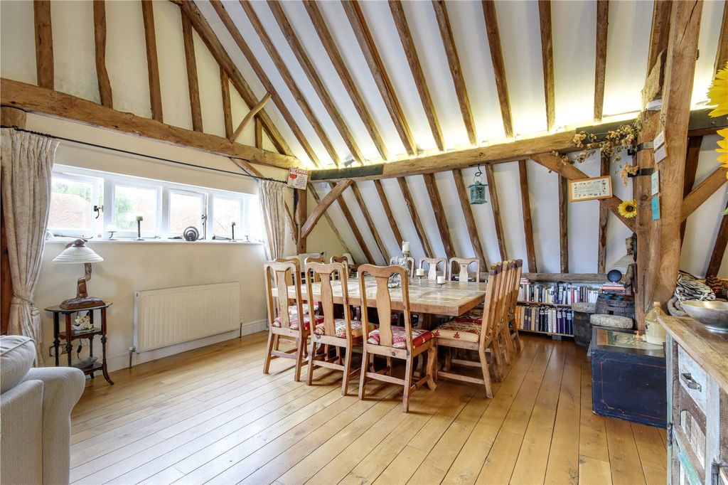Property photo 3 of 15 Dining Area