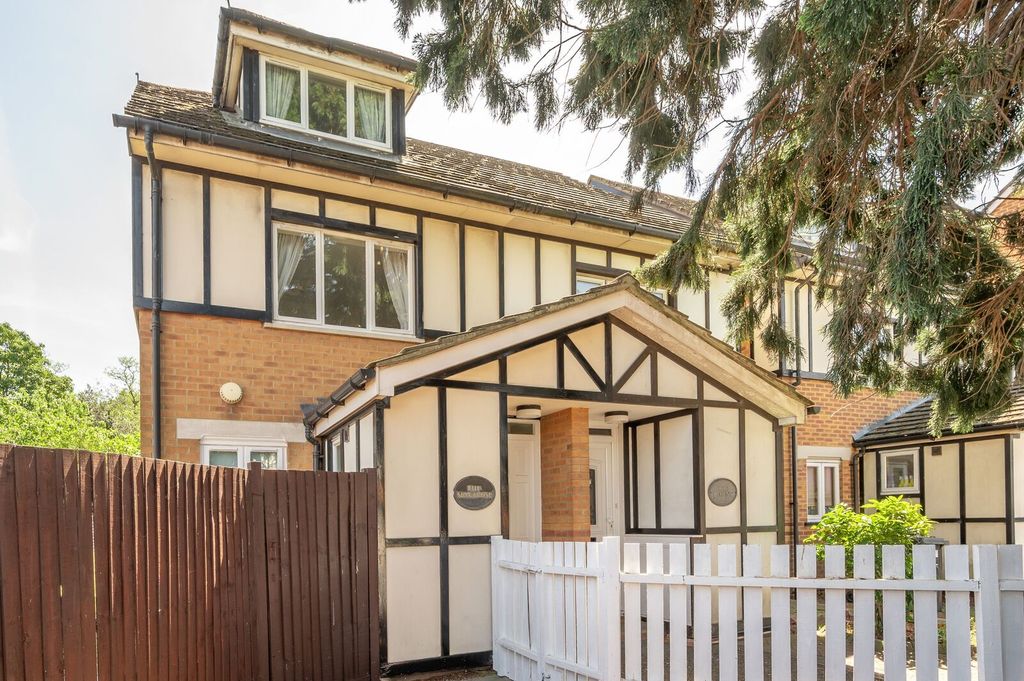 Property photo 2 of 15
