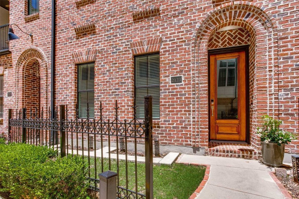 Property photo 2 of 31 <Alttext/>