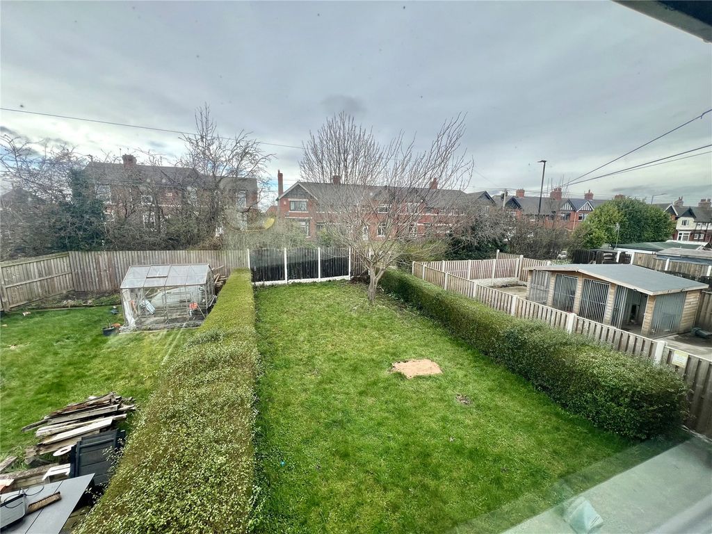 Property photo 2 of 22 Picture No. 08