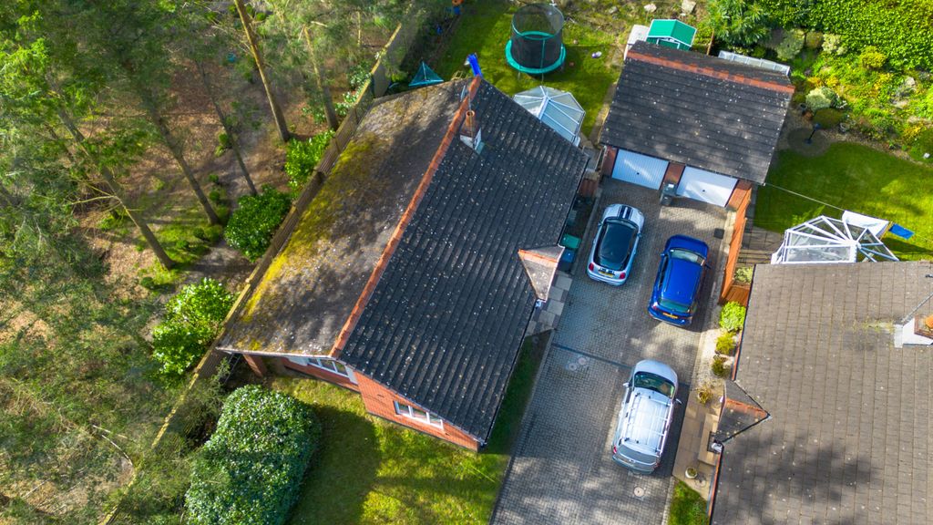 Property photo 3 of 20