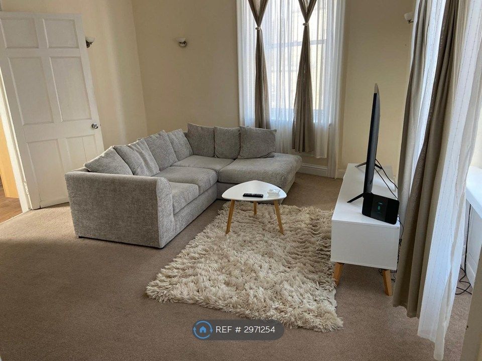 Property photo 2 of 14 Living Room (Furnished)